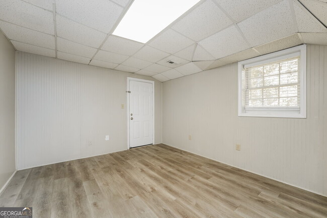 Building Photo - 80 Belmont Park Ln