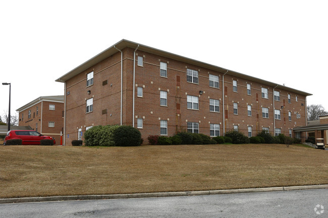 Building Photo - Magnolia Manor of Macon