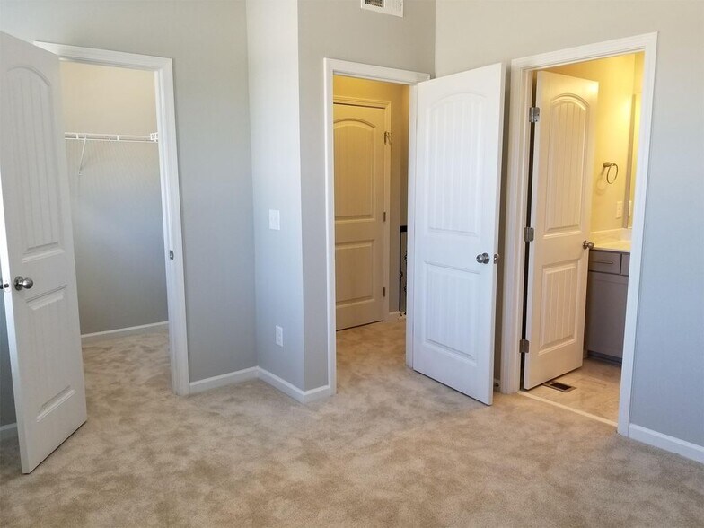 Bedroom Level - 6647 Perry Creek Rd