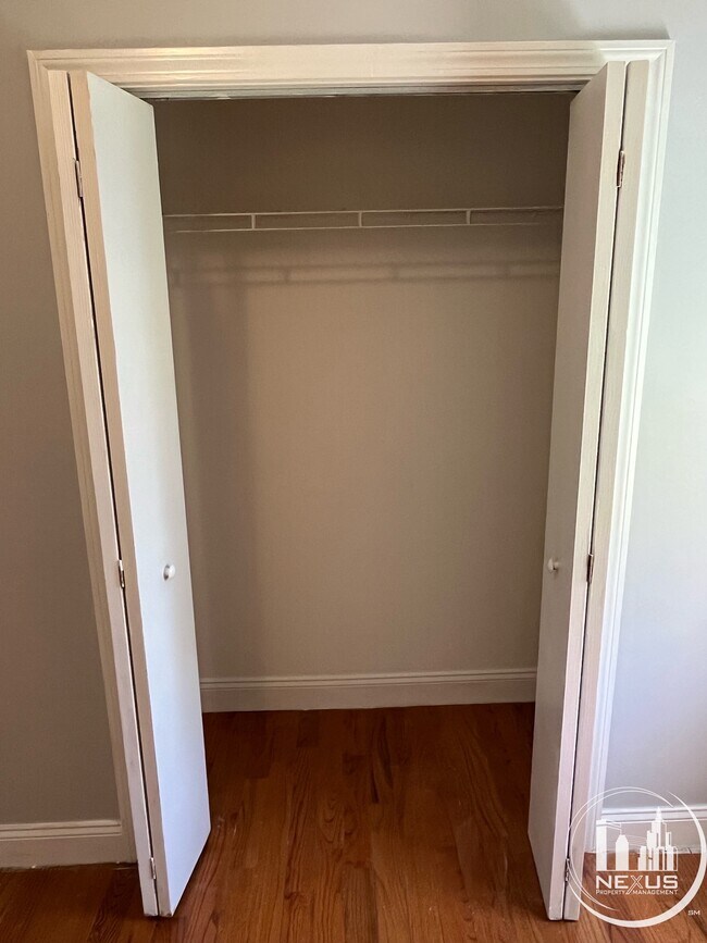 Building Photo - 30 Duncan St