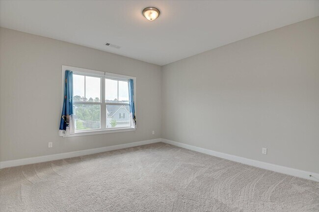 Building Photo - 1015 Sluice Gate Dr