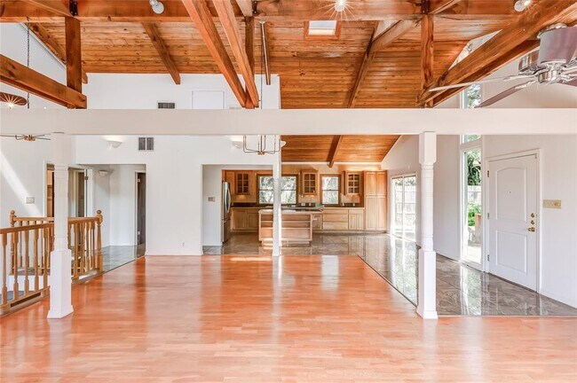 Building Photo - 208 Westhaven Dr