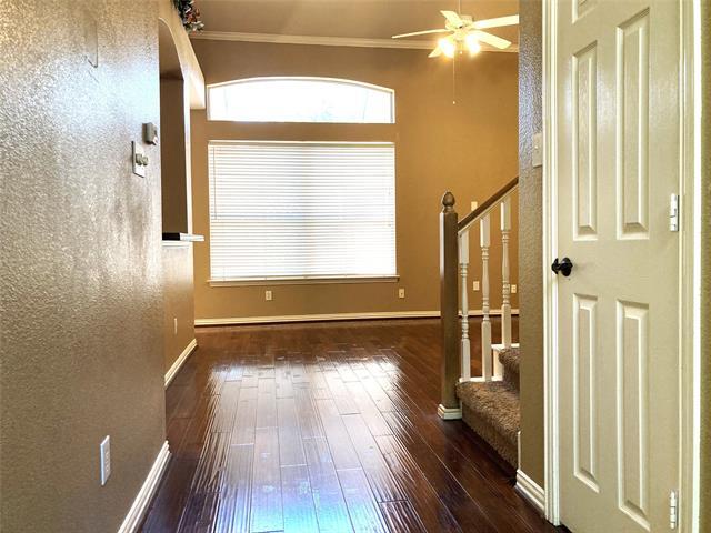 Building Photo - 630 Waterview Dr