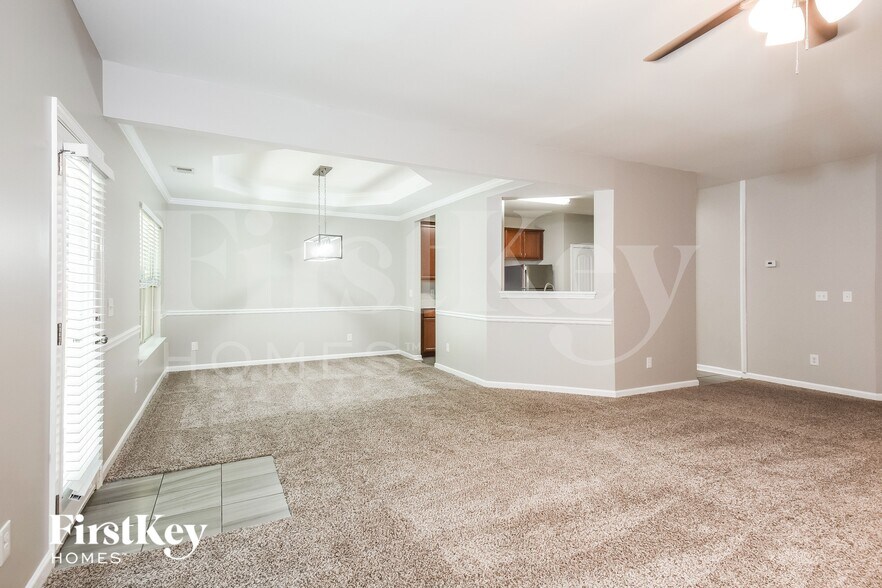 Building Photo - 310 Alcovy Way