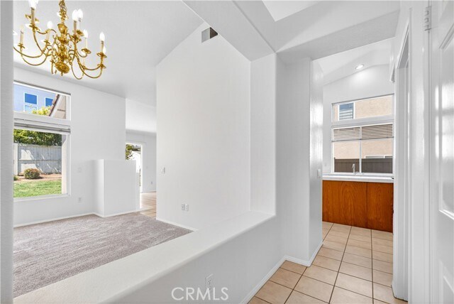 Building Photo - 1699 Ramona Dr