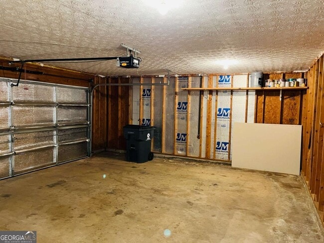 Building Photo - 72 Canterbury Dr