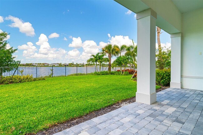 Building Photo - 10444 Northbrook Cir