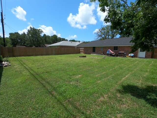 Building Photo - 3105 Heatherwood Dr