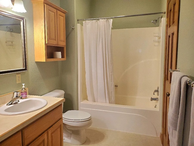 Building Photo - 3b/2.5 House for Rent