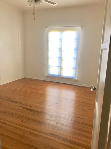 Building Photo - 1426 Alvira St