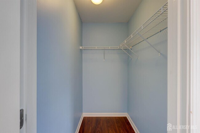 Building Photo - 101 Pearce Ln