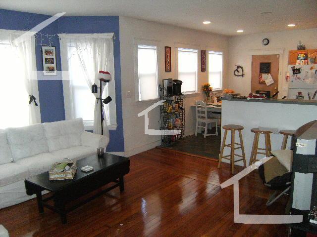 Building Photo - 51 Gardner St