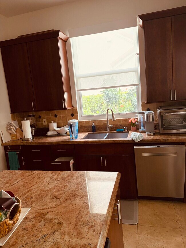 Building Photo - 13186 Touchstone Pl