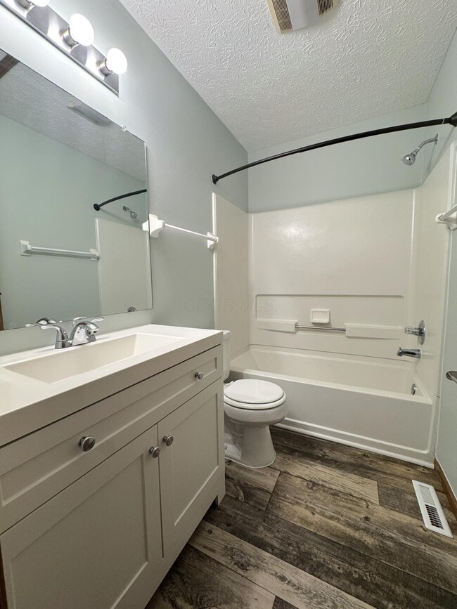 Building Photo - 1720 Messner Dr