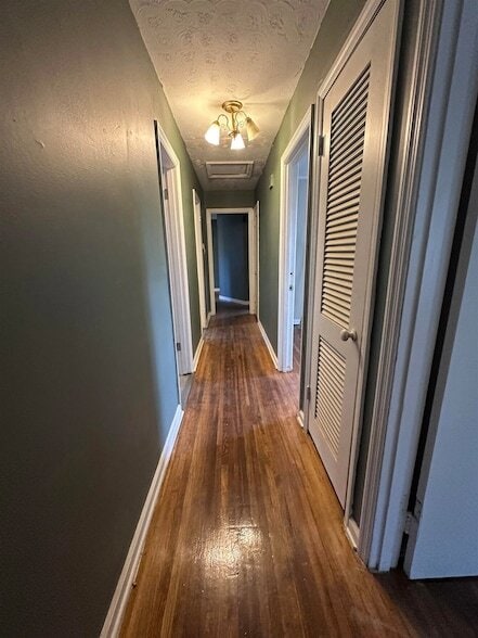 Building Photo - 3736 Donna Dr