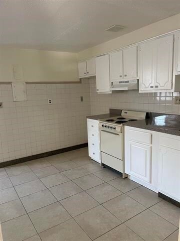 Building Photo - 555-559-559 35th St