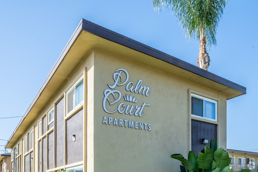 Building Photo - Palm Court Apartments