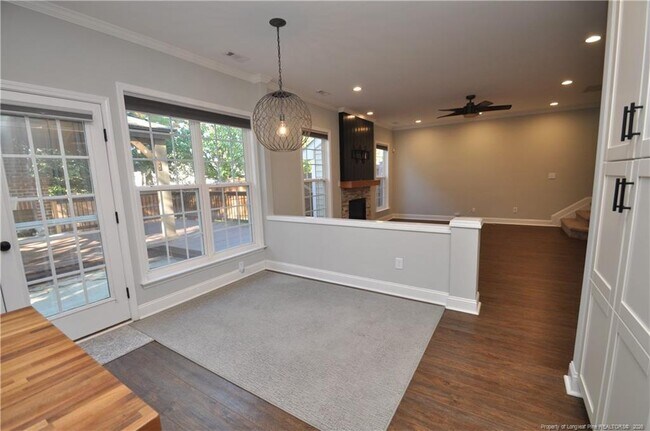 Building Photo - 124 Shadow Mountain Ln