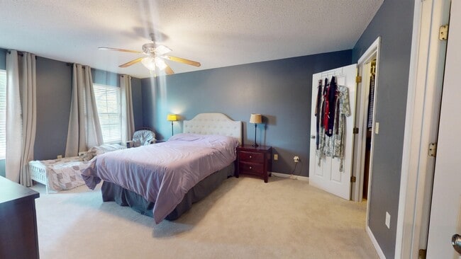 Building Photo - 2716 Stone Valley Dr