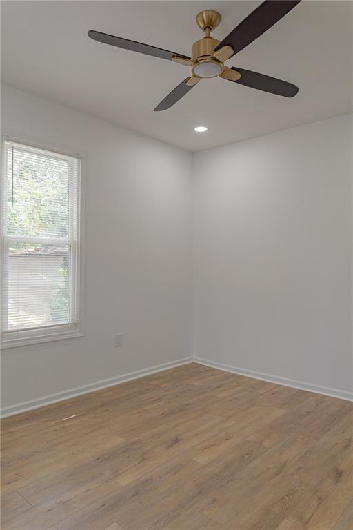 Building Photo - 817 Maple St