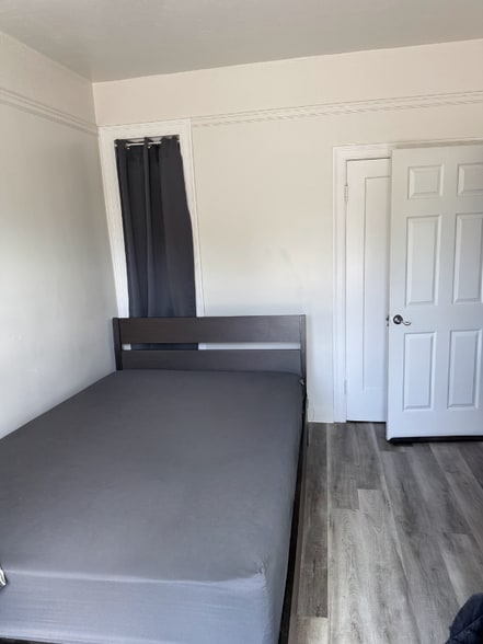 Building Photo - 1810 Euclid Ave