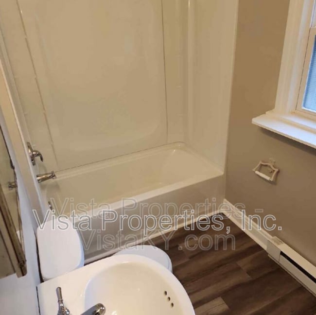 Building Photo - 1407 Arling Ave