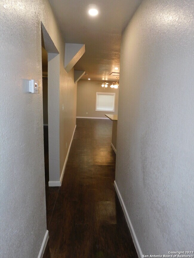 Building Photo - 222 Spruce St