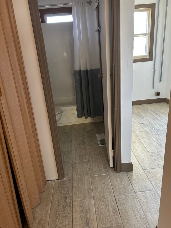 Building Photo - 6530 Ohio Ave