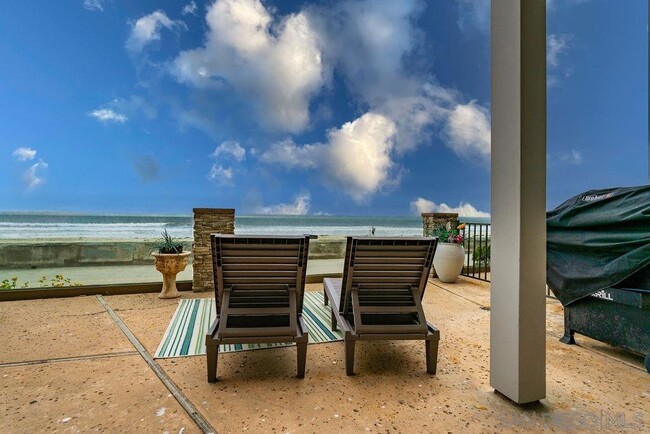 Building Photo - 3285 Ocean Front Walk