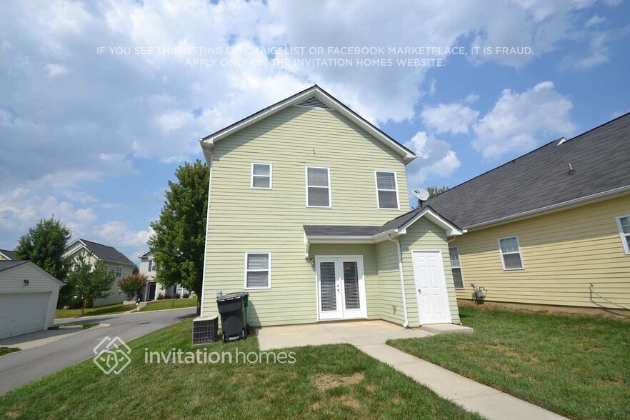 Building Photo - 13827 Carleen Way Dr