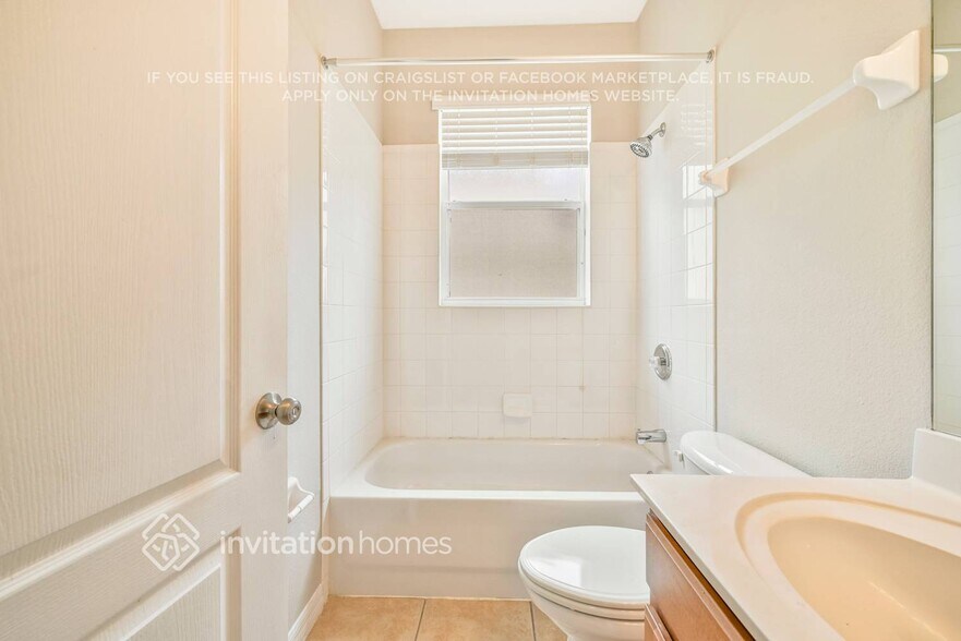 Building Photo - 3394 Starbird Dr