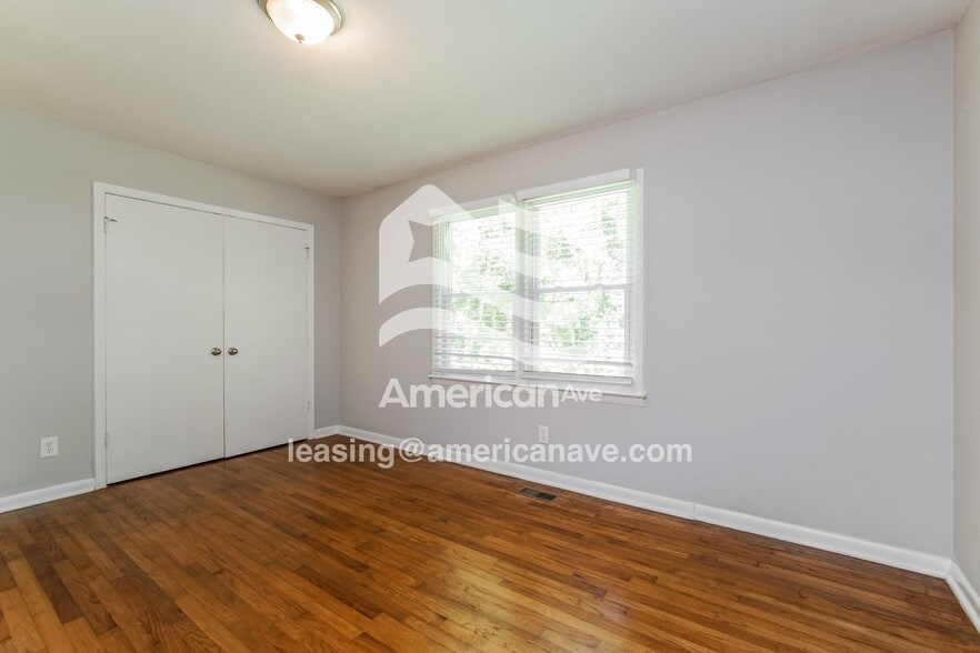 Building Photo - 7526 Decatur Dr