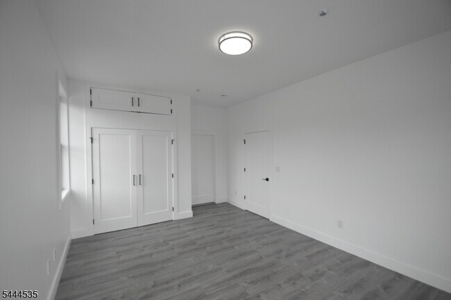 Building Photo - 340 Millburn Ave