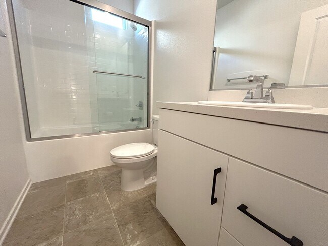 Building Photo - Milk Thistle Ln  Chino, 91708  (4 Bed, 4 Bath)