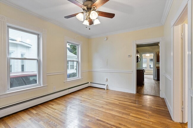 Building Photo - 99 William St