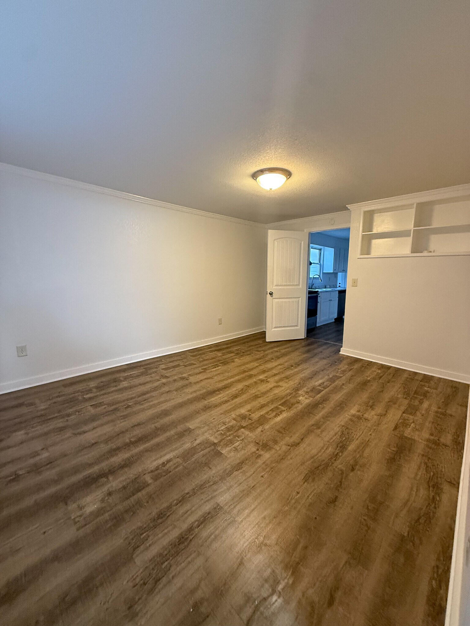 Building Photo - 517 Woodward Ave