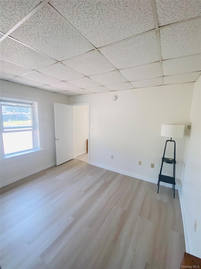 Building Photo - 1000 US-9W