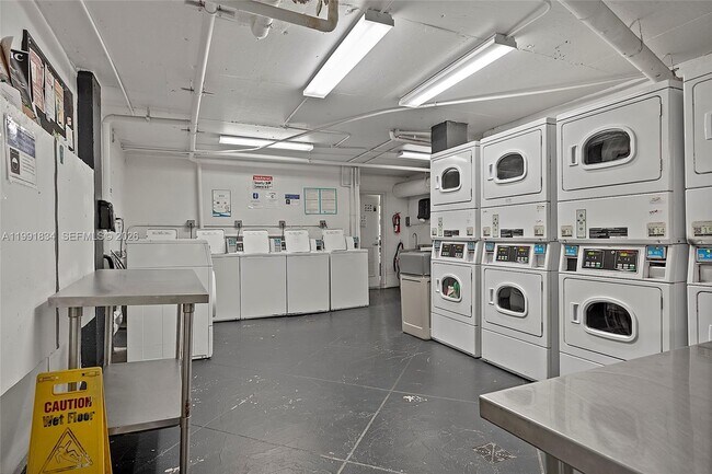 Building Photo - 777 NE 62nd St