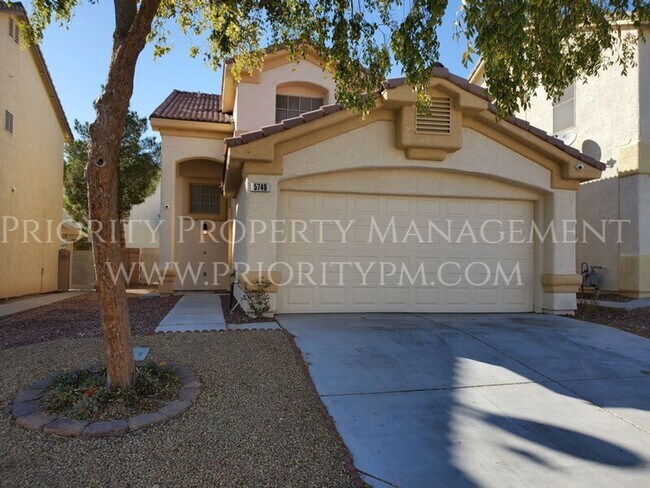 Building Photo - NW Single Family Home w/INGROUND POOL!!