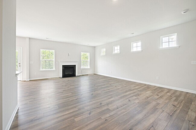 Building Photo - Like New Smart Home in the Palisades Area!