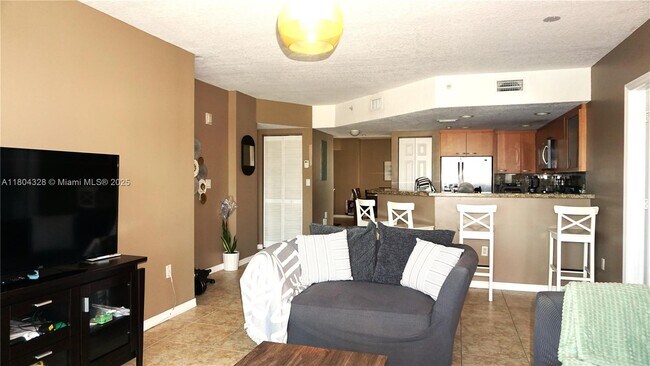 Building Photo - 201 Golden Isles Dr