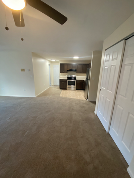 Building Photo - 1217 Harbor View Dr
