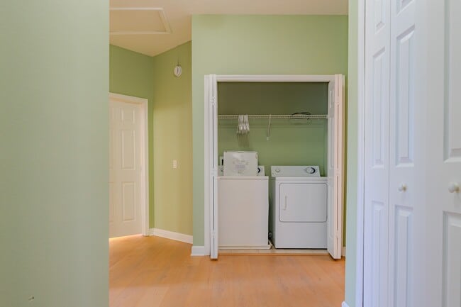 Building Photo - 304 Coral Beach Cir