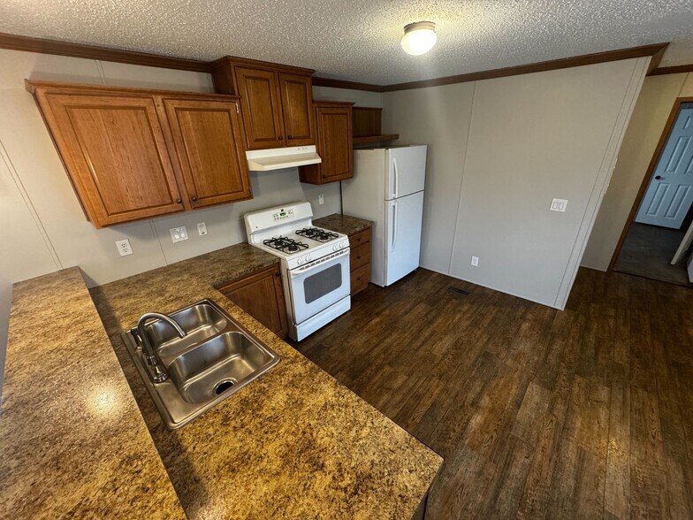 Building Photo - 3510 N 9th St