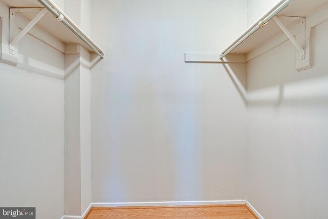 Building Photo - 1727 Cy Ct