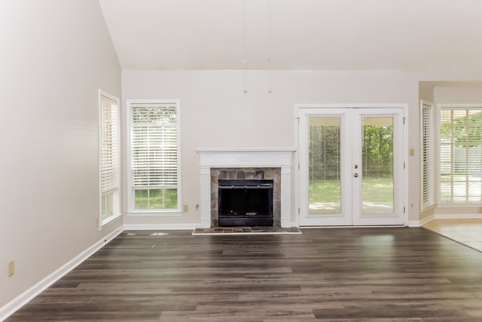 Building Photo - 7104 Fair Oaks Ct