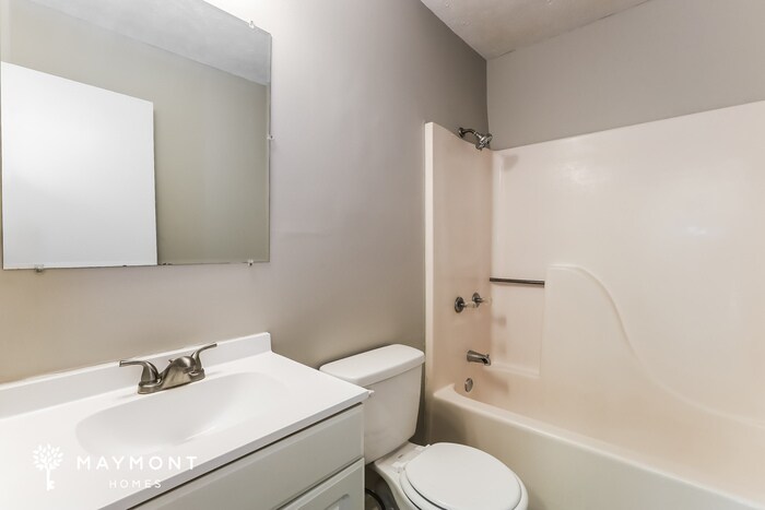 Building Photo - 5333 Padre Ln