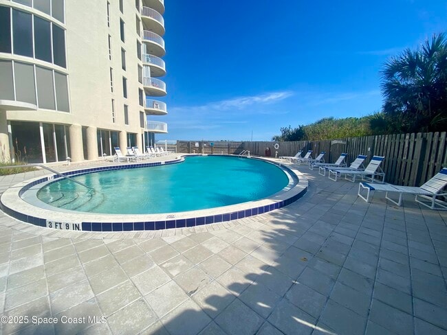 Building Photo - 2225 Jimmy Buffett Mem Hwy