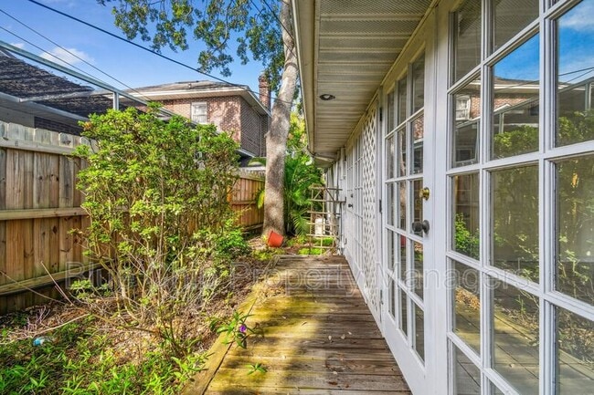 Building Photo - 43 Aegean Ave