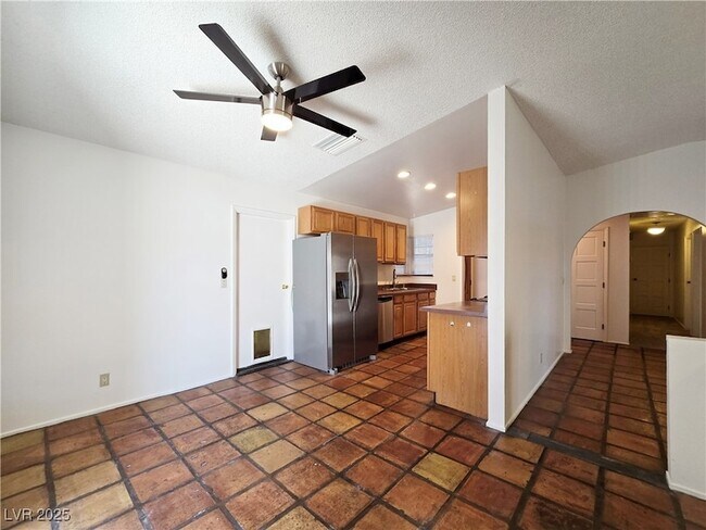 Building Photo - 6346 Bullion Blvd
